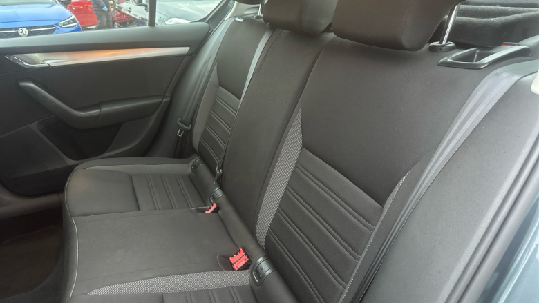 Skoda Octavia 1.5 TSI SE 5dr Petrol Hatchback